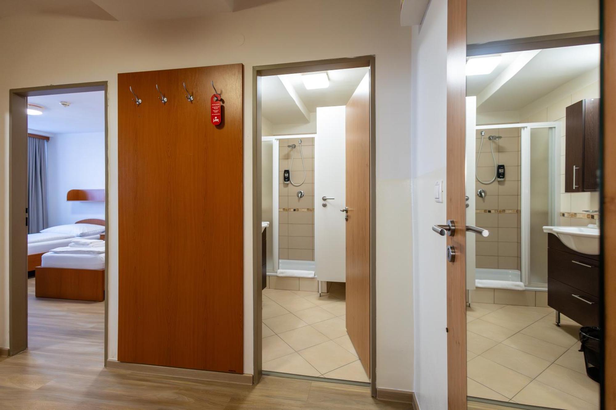 Hotel Garni Vsb Ostrava Eksteriør bilde